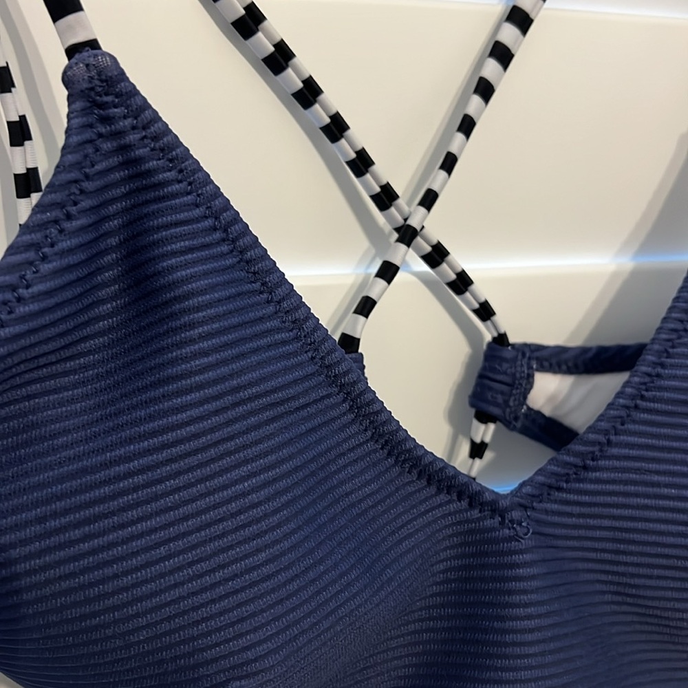 New With Tags Size Large CUPSHE Bikini
